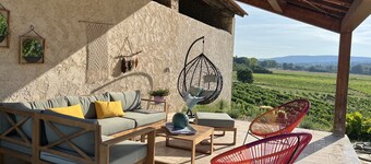 PROMO Gite i en provencalsk bastide med svømmebasseng 