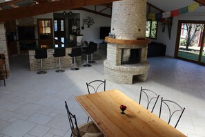 Dining - The Barn ( KARMA) (GuestHouses28&40) (Andres)