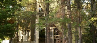 5-bedroom cabin just 27 minutes from Yellowstone National Park