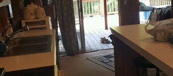 A cottage on the new river