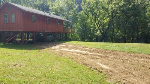 A cottage on the new river