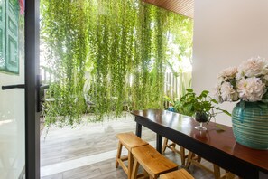 Outdoor pool - Pandora Boutique Villa (Da Nang)