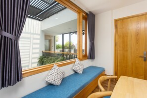 Studio | Minibar, in-room safe, desk, iron/ironing board - Pandora Boutique Villa (Da Nang)