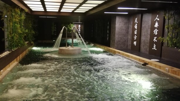 公共浴室