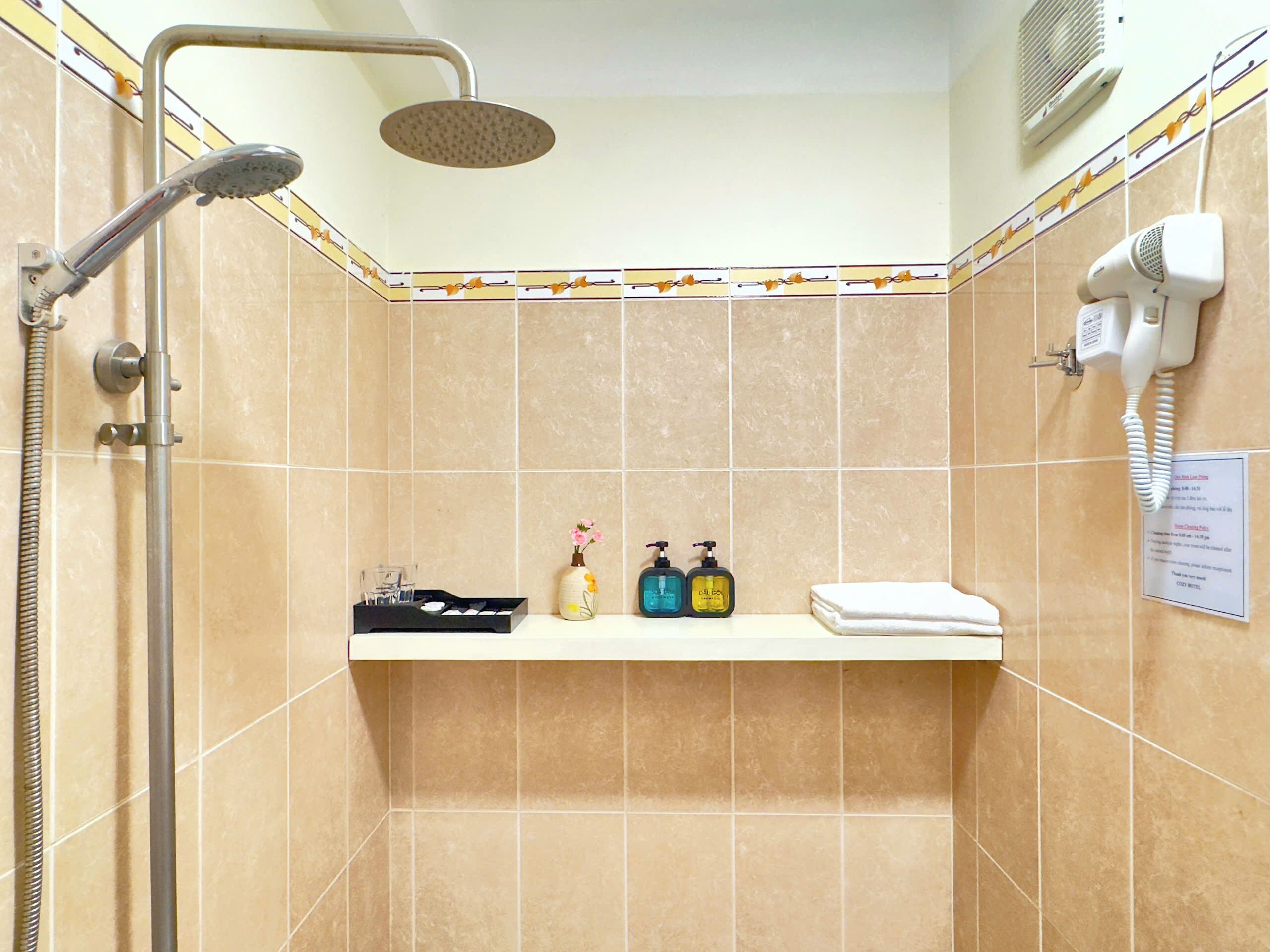 shower, free toiletries, hair dryer, slippers