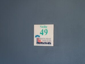 Exterior - Ocean Views 49 (Airlie Beach)