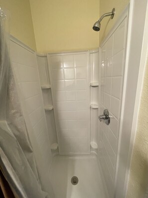 Combined shower/tub, hair dryer, towels, toilet paper - Looking for a cozy getaway? This country property is perfect!  (Weldon)