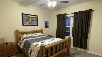 3 多间卧室、免费 WiFi、床单、轮椅无障碍