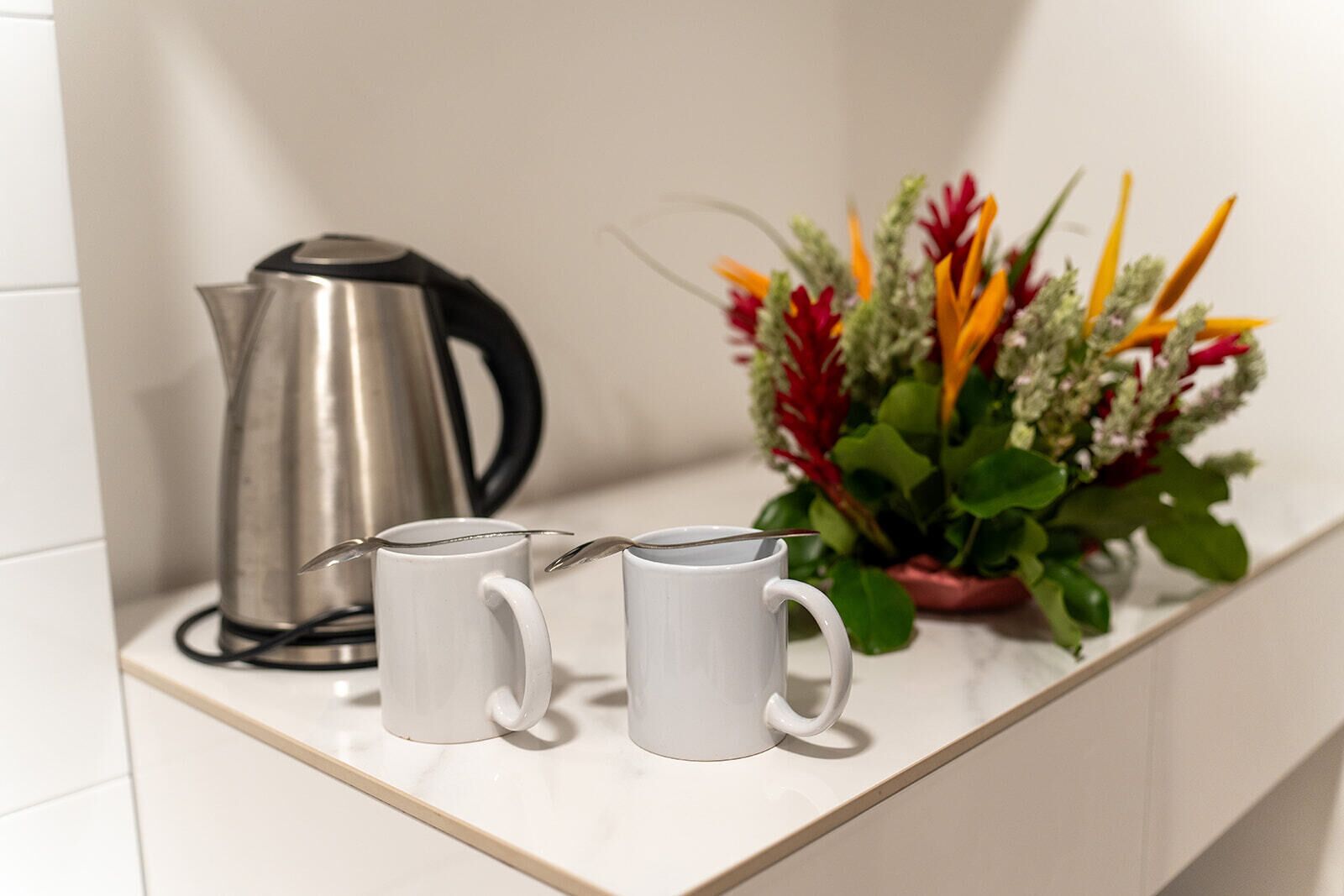 master suite | living area | 18-inch flat-screen tv with cable channels, tv