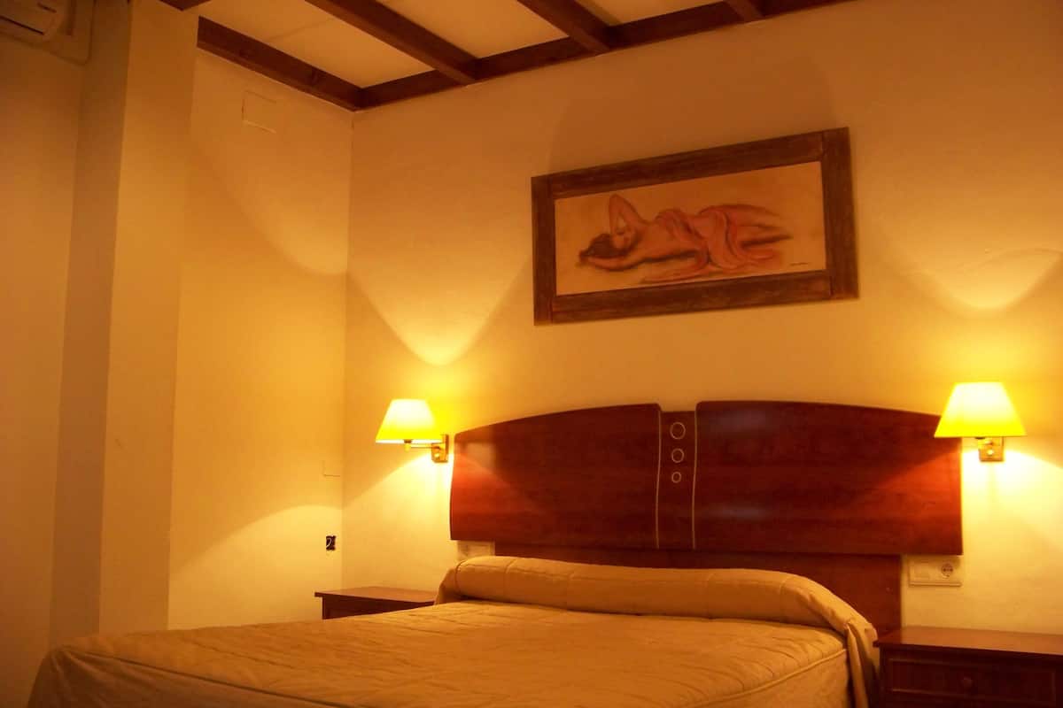 Double or Twin Room | Free WiFi, bed sheets