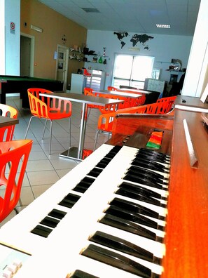 Lobby sitting area - Basilicata al Volo (Brindisi Montagna)
