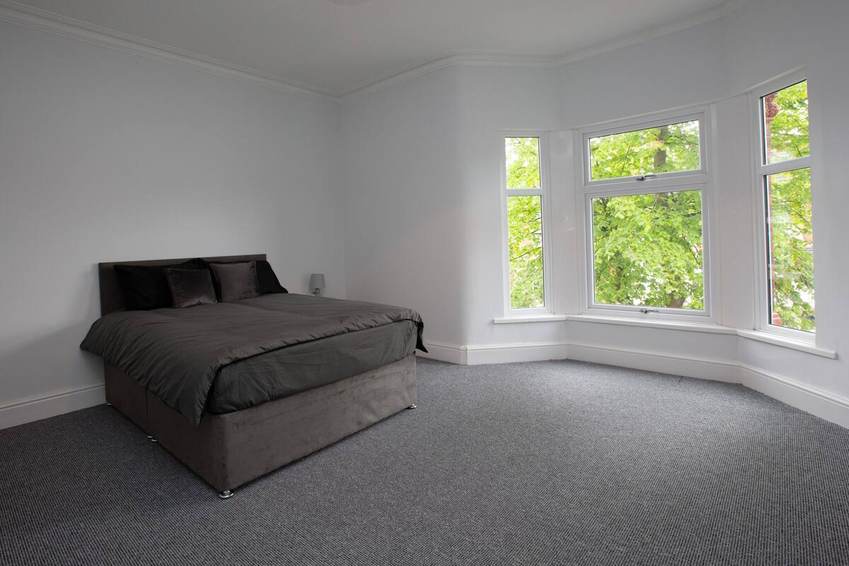 Double Room, Shared Bathroom