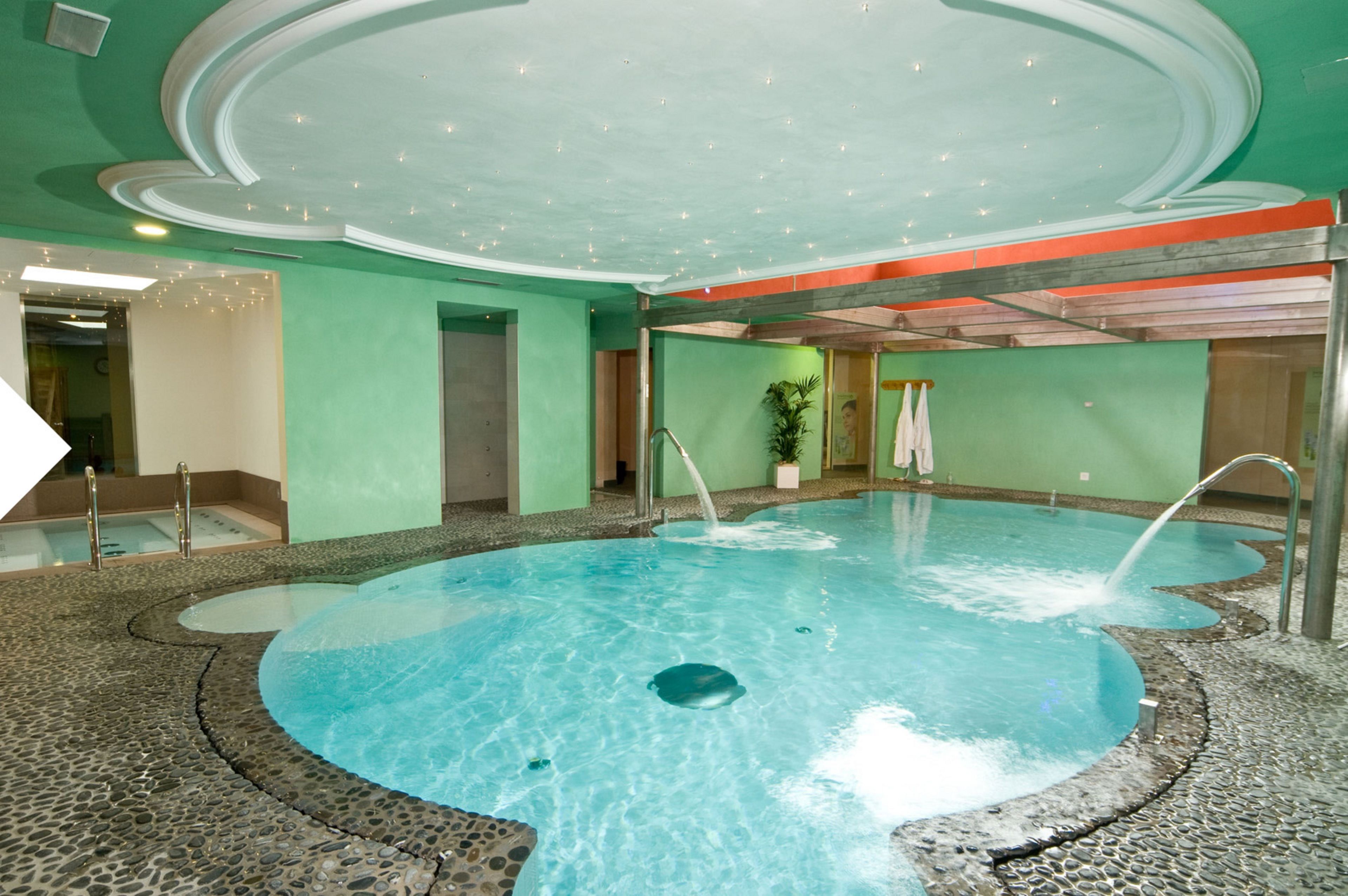 Body treatments, body wraps, body scrubs, facials