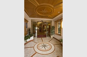 Property entrance - Hotel Panorama Wellness & Resort (Borgo d'Anaunia)