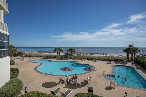 2000sqft Beachfront Beauty on Perdido Key. 