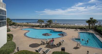 2000sqft Beachfront Beauty on Perdido Key.