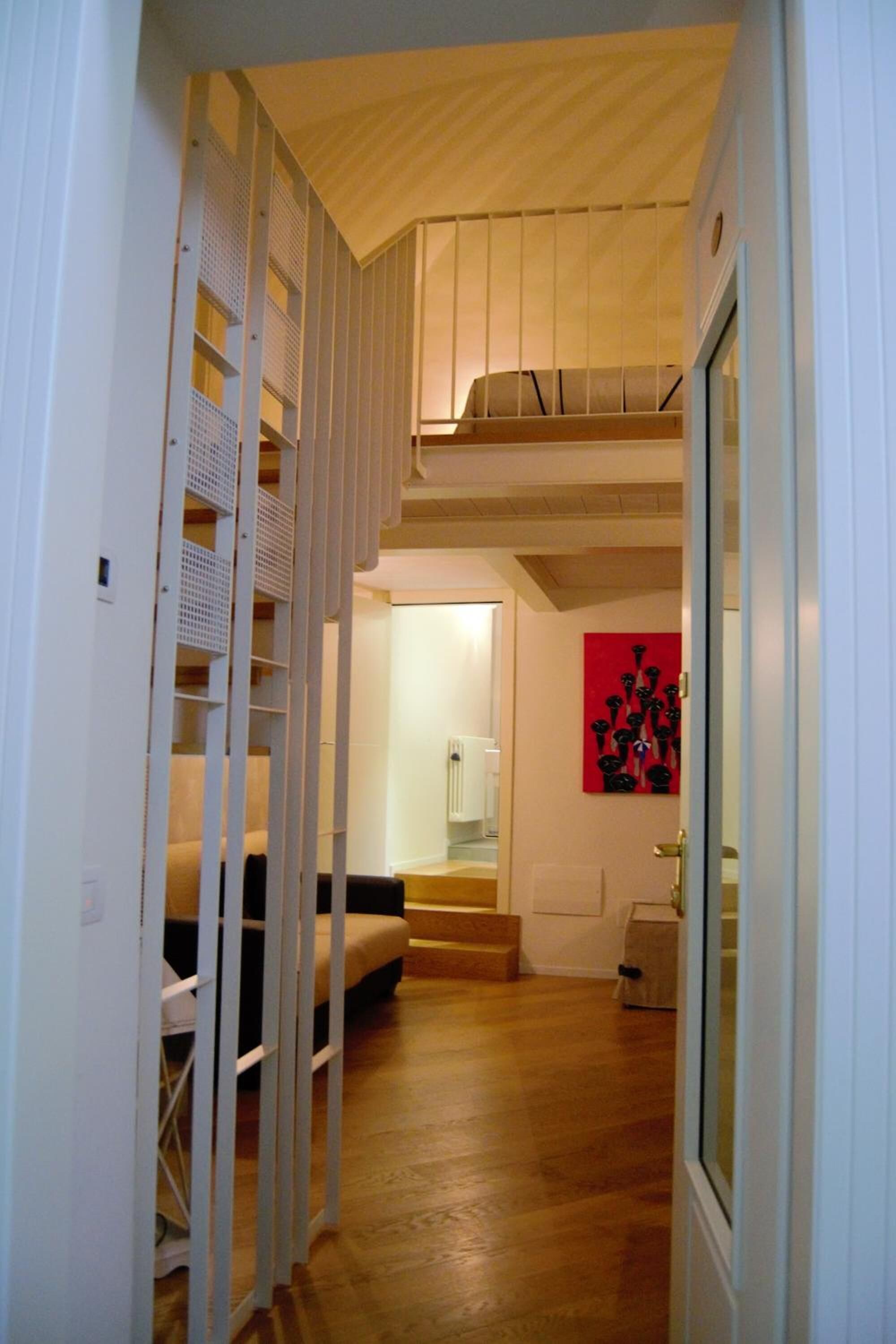 Bureau, chambres insonorisées, Wi-Fi gratuit, draps fournis