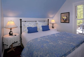 4 Schlafzimmer, Schreibtisch, Bügeleisen/Bügelbrett, Reisekinderbett