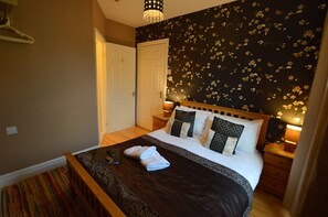 经济双人房, 1 张双人床 | 高档床上用品、熨斗/熨板、免费 WiFi、床单