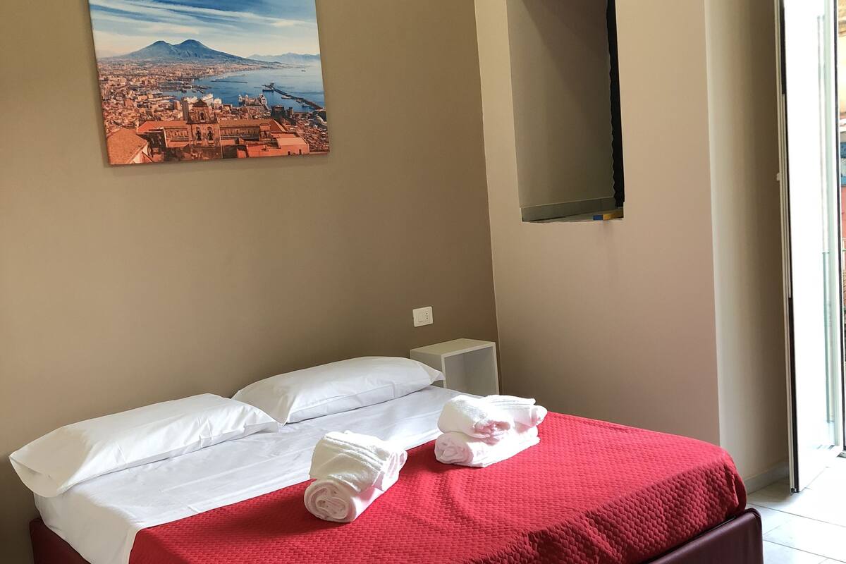 Chambre Triple, balcon