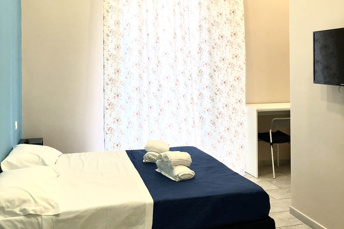 Double Room, Balcony | 1 bedroom, premium bedding, desk, blackout drapes