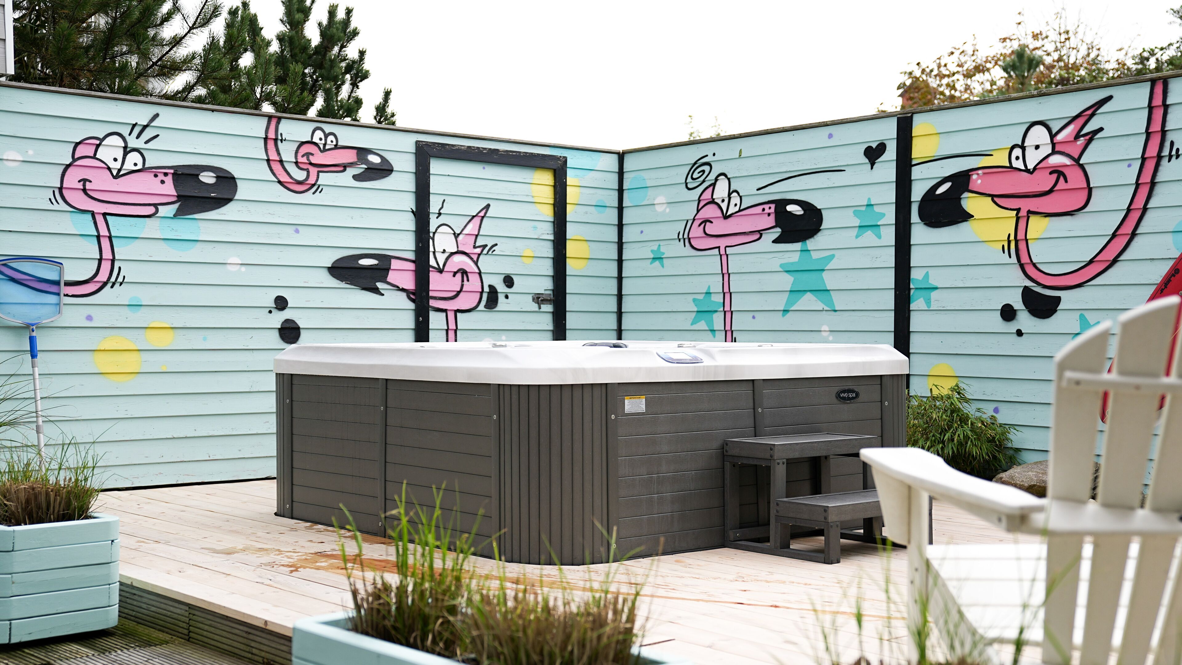 Tina de hidromasaje al aire libre