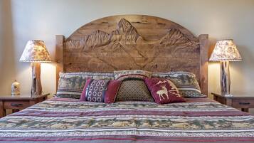 3 chambres, bureau, fer et planche à repasser, lit parapluie