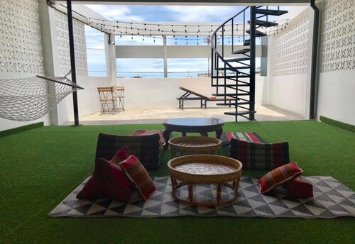 Arun Old Town Hostel