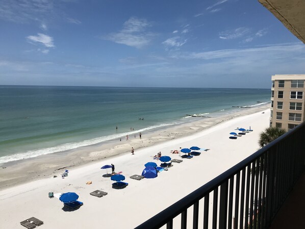 ビーチ、サンラウンジャー、ビーチタオル