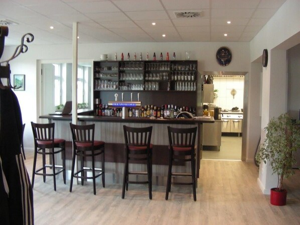 บาร์ (ในที่พัก)