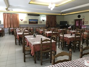 Restaurant - Santa Ana Hostal (Madridejos)