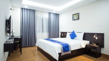 Minibar, in-room safe, desk, blackout curtains