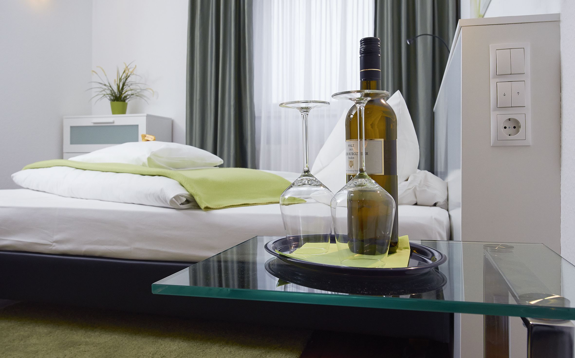 hypo-allergenic bedding, minibar, rollaway beds, free wifi