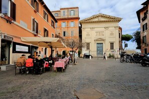 Exterior - Benedetta - WR Apartments (Rome)
