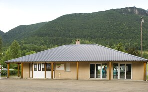 Front of property - Les Berges Du Bramont (Saint-Bauzile)