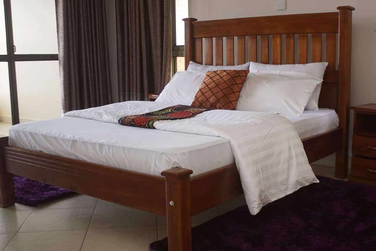 Family House, 2 Bedrooms, Kitchen | Blackout drapes, soundproofing, free cribs/infant beds, rollaway beds