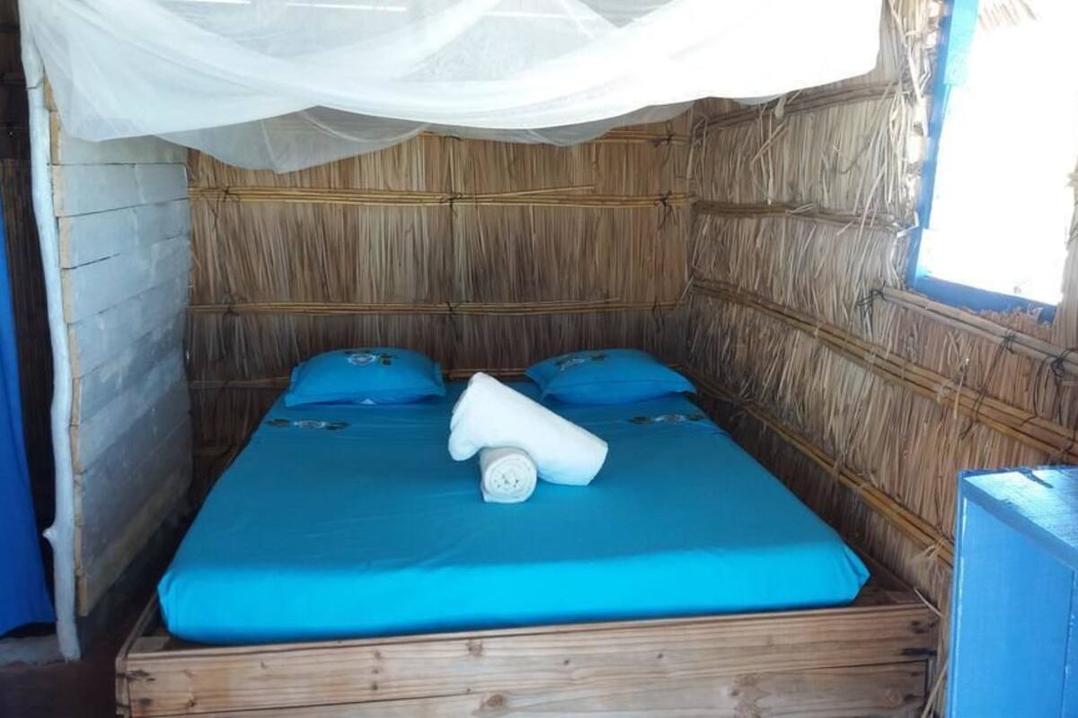 Premium bedding, Select Comfort beds, in-room safe