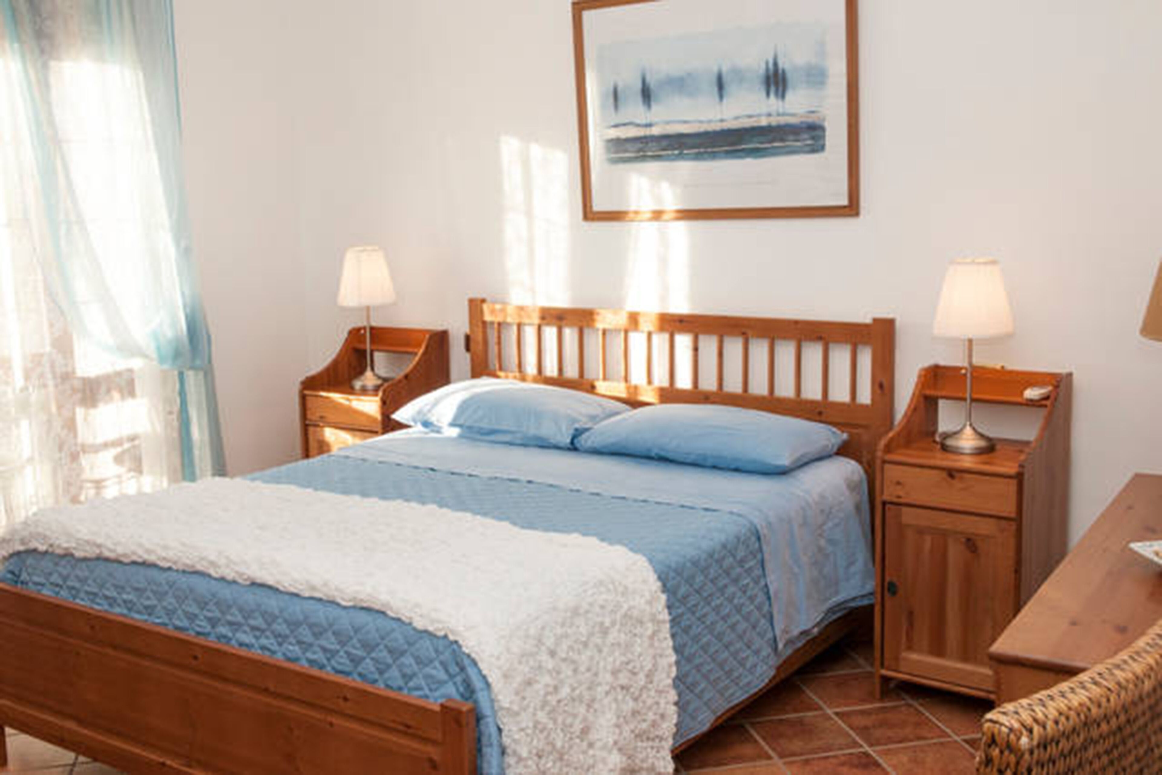 摺床/加床 (收費)、免費 Wi-Fi、床單