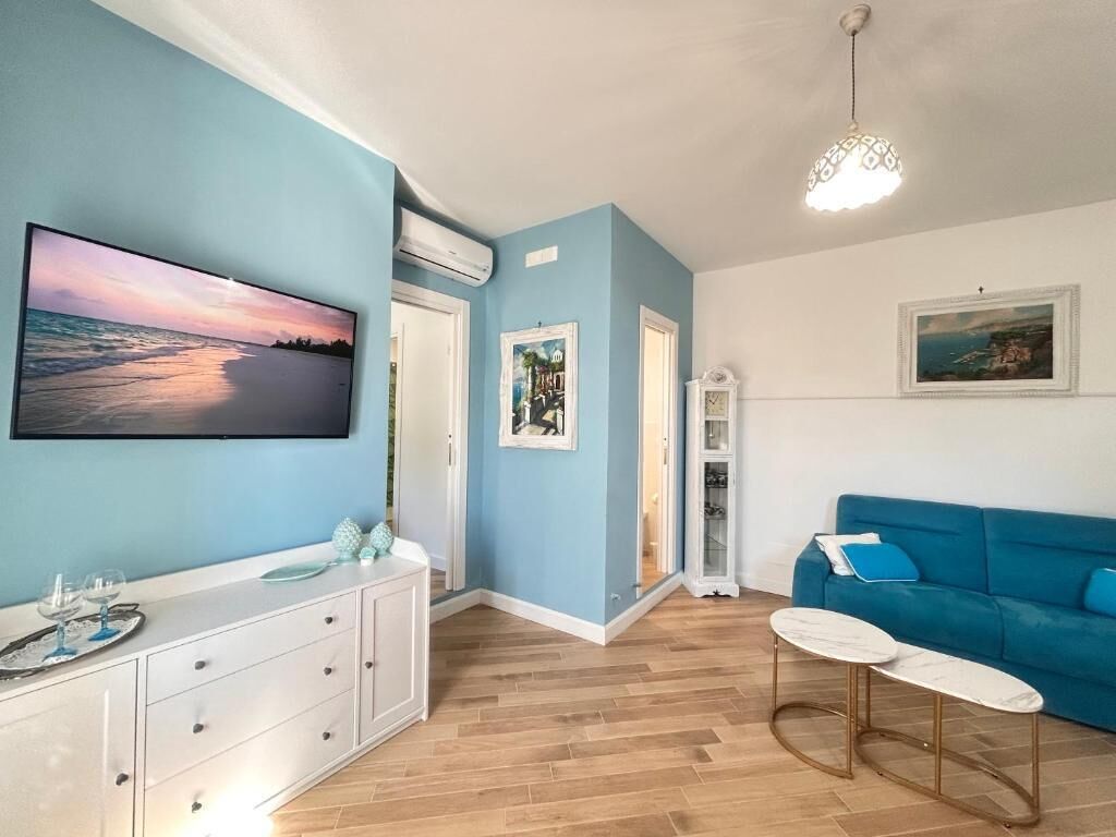 Suite de lujo, balcón, vistas al mar | Zona de estar