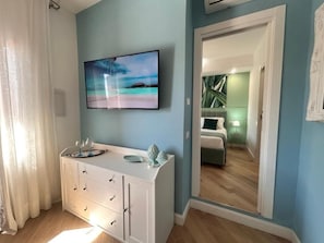 Luxury Suite, Balcony, Sea View | Interior - Villa Costanza Sorrento B&b (Sant'Agnello)