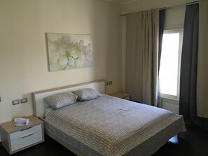 Deluxe Studio, 1 Bedroom, Garden View, Garden Area | Premium bedding, individually decorated, individually furnished, desk