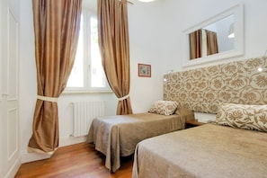 2 bedrooms, individually decorated, individually furnished, desk - Croce - WR Apartments (Rome)
