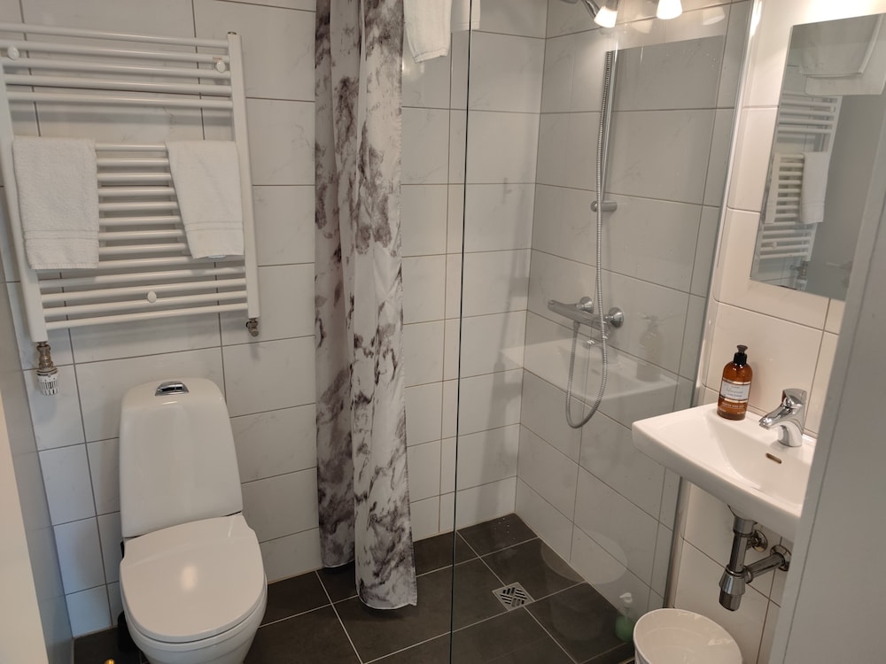 Arctic Hotels - 550 Guesthouse by null