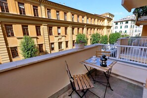 Apartment, 2 Bedrooms | Exterior detail - Fornaci - WR Apartments (Rome)