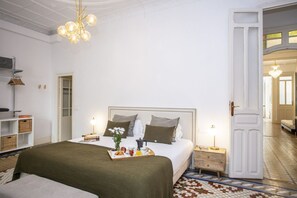 3 bedrooms, WiFi, bed sheets - Singular Stays Ms Rogers (Valencia)