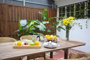 Restauration en plein air