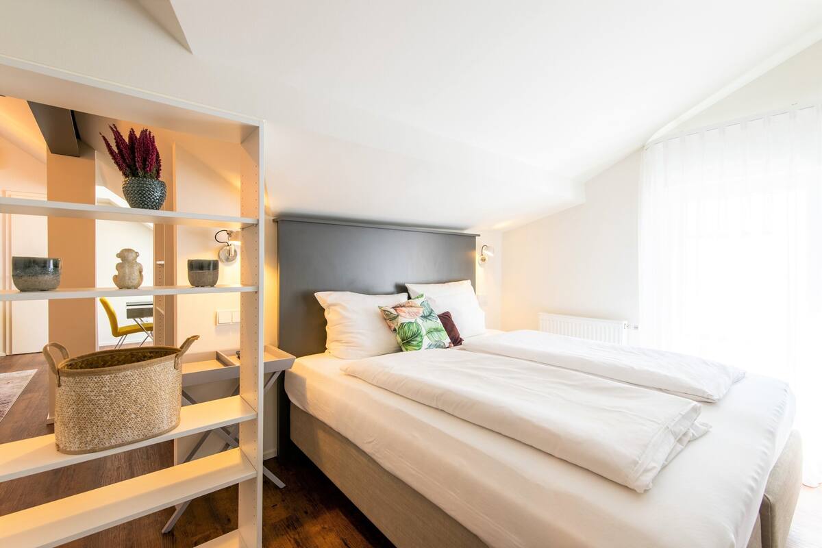 Studio (Air Condition) | Interior