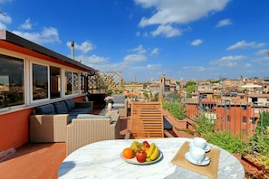 Apartamento, 2 quartos | Terraço/pátio
