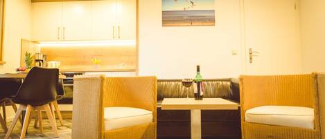 تناول الطعام