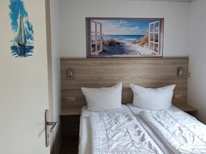 2 bedrooms, travel cot